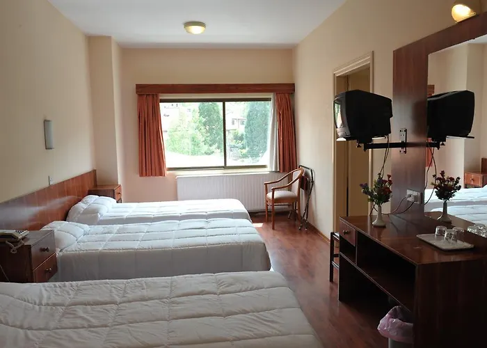 Ekali קאקופטריה